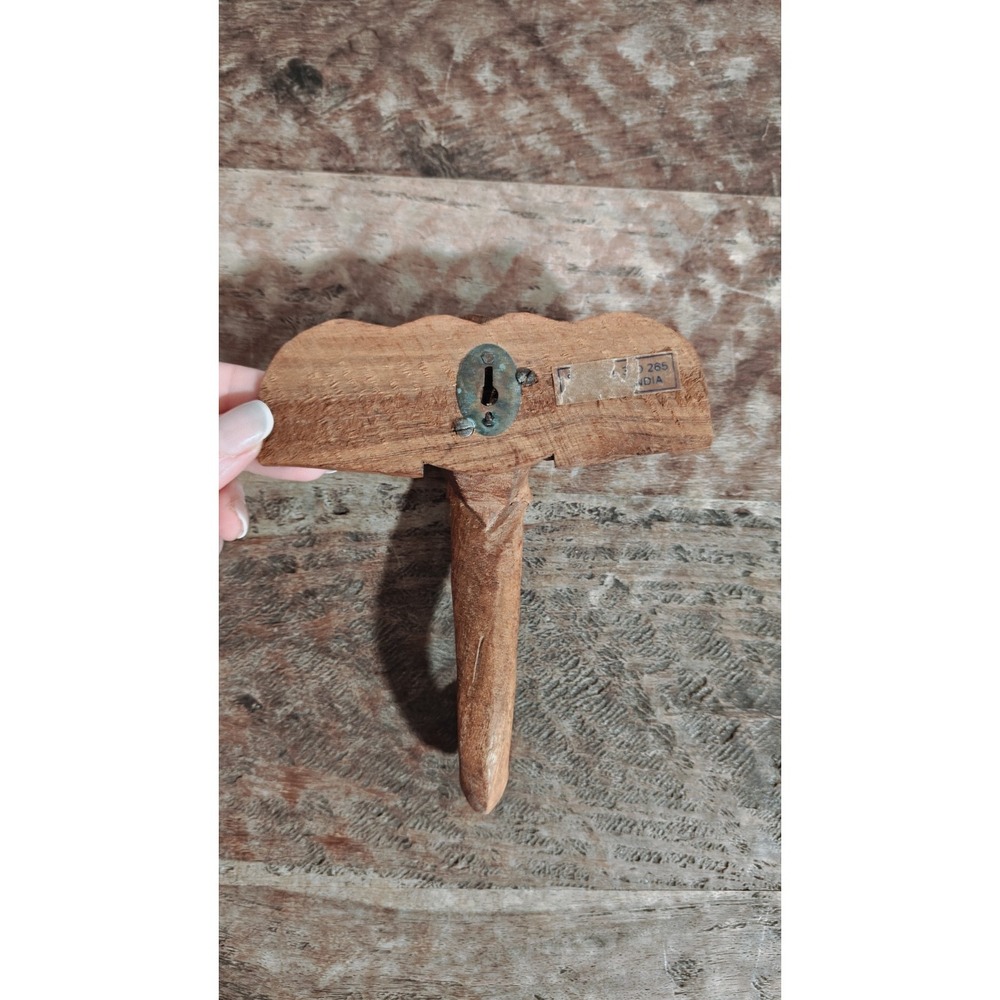 VINTAGE Hand Carved Wooden Elephant Wall Hook for Caps/Keys/Leashes Unique - Picture 5 of 6